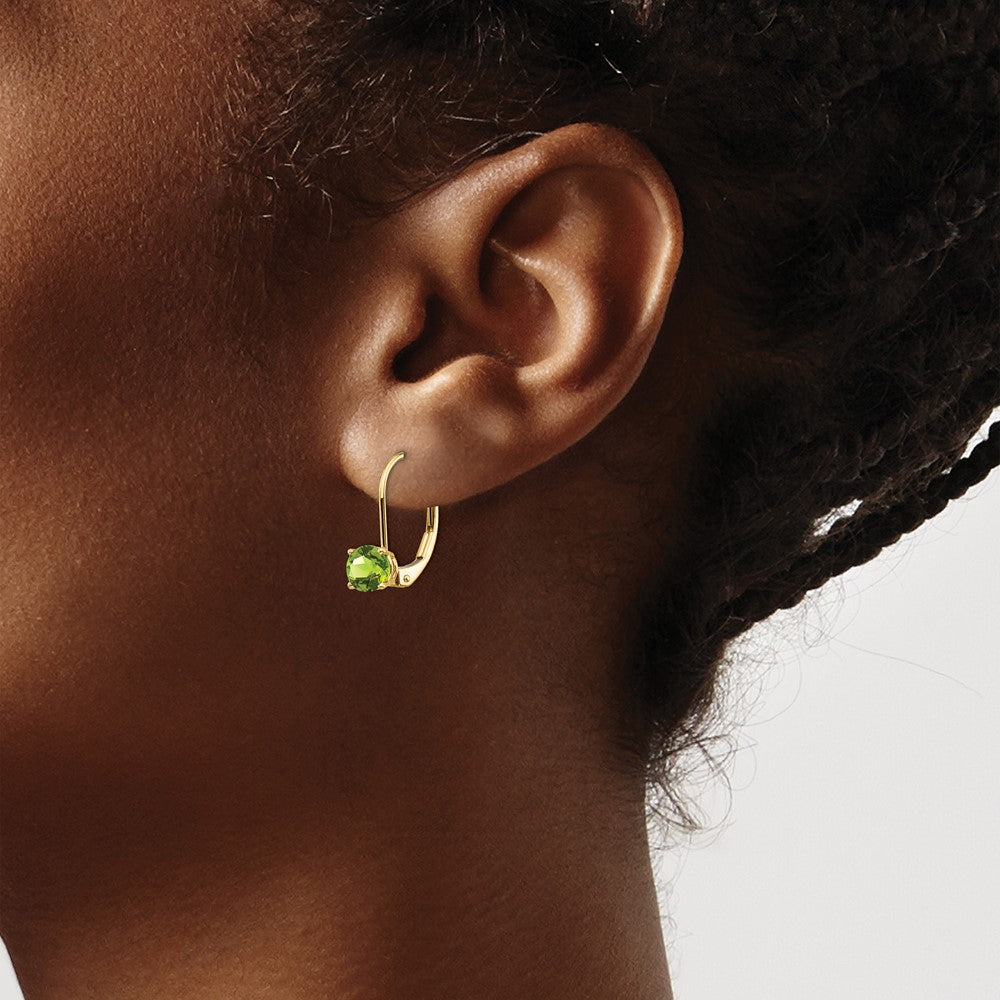 14K Gelbgold Ohrringe mit 5-mm-Peridot und Leverback-Verschluss