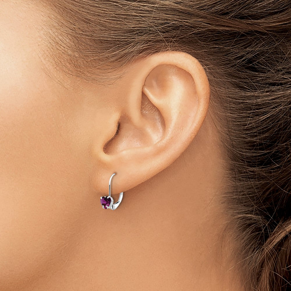 14K Weißgold Ohrhänger mit herzförmigem Amethyst, 5 mm, mit Leverback-Verschluss