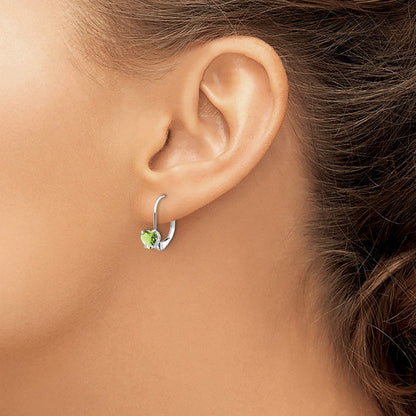 14K Weißgold Ohrringe mit 5-mm-Herz-Peridot und Klappbrisur