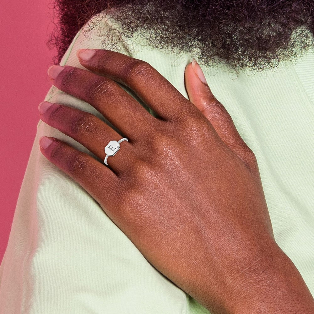 14K Weißgold Initial-Achteck-Siegelring mit echtem Diamant
