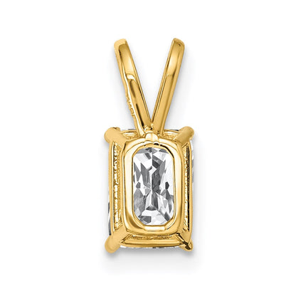 14K Gelbgold 7x5mm Smaragdschliff Zirkonia Anhänger