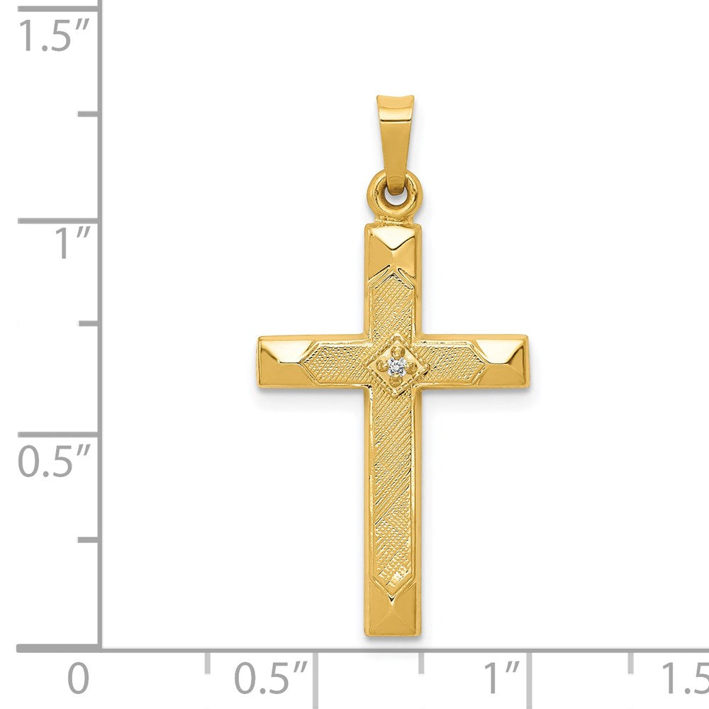 14K Gelbgold Kreuz-Anhänger mit strukturiertem und poliertem Finish und Diamanten