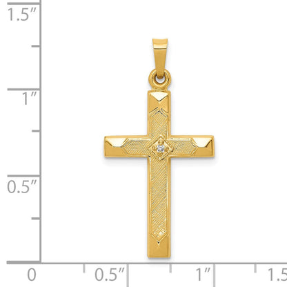 14K Gelbgold Kreuz-Anhänger mit strukturiertem und poliertem Finish und Diamanten