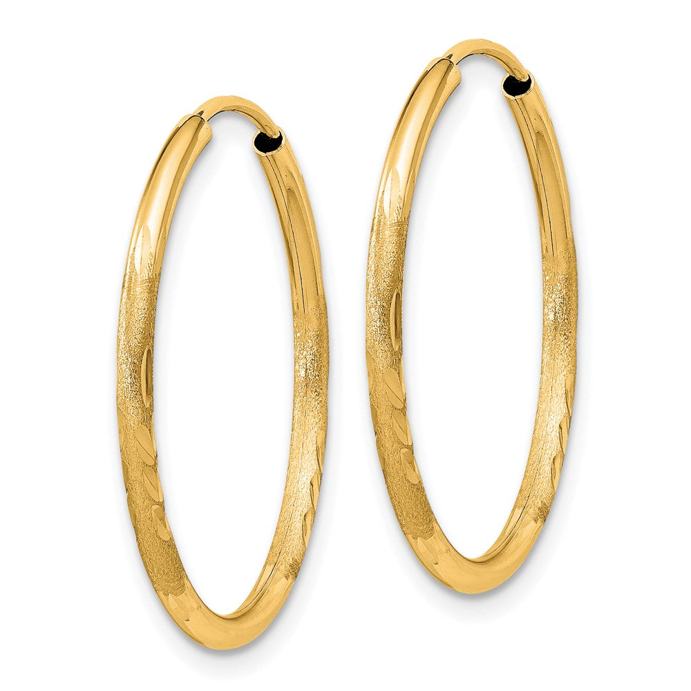 14K Gelbgold 1.5mm Satiniert Diamantiert Endlos Creolen