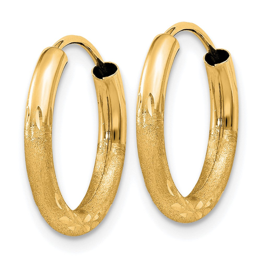 14K Gelbgold 2mm Satiniert Diamantiert Endlos Creolen