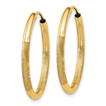 14K Gelbgold 2mm Satiniert Diamantiert Endlos Creolen