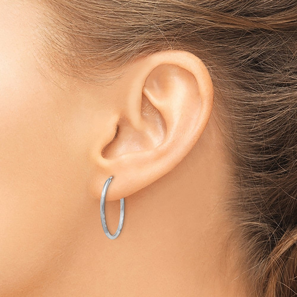 14K Weißgold 1.5mm Diamantiert Endlos Creolen