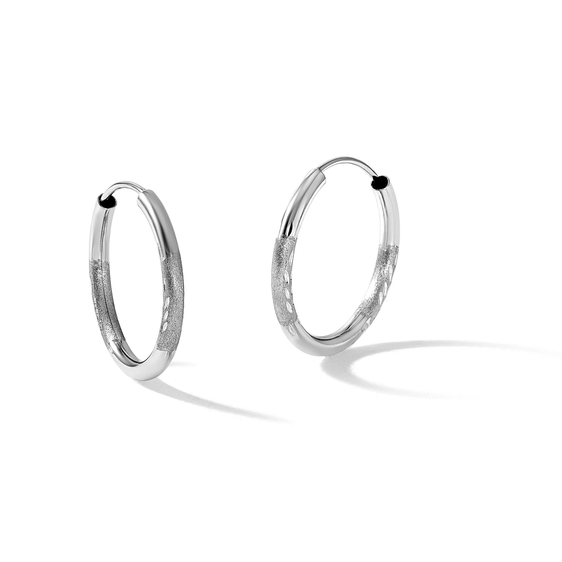 14K Weißgold 2mm Diamantiert Endlos Creolen