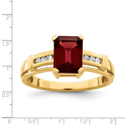14K Gelbgold Ring mit quadratischem Granat und Weißem Topas