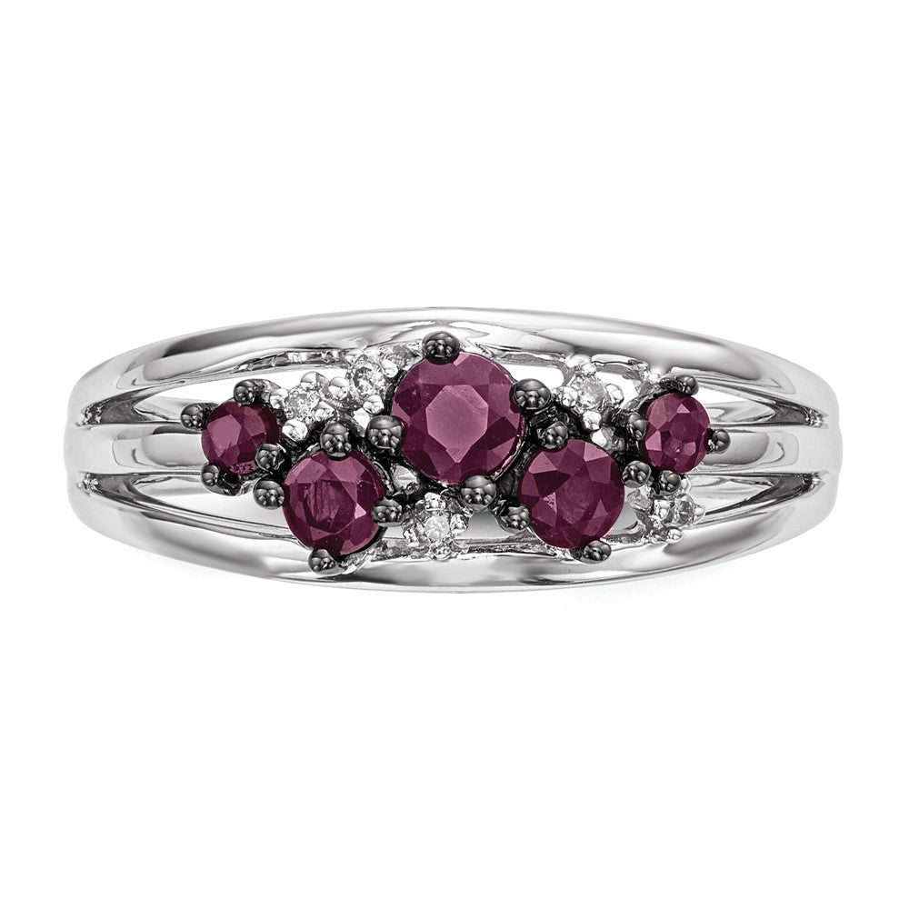 14K Weißgold Ring mit Diamanten und Rubinen, poliert