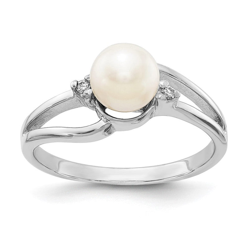 Ring aus 14K Weißgold mit 6 mm AAA Süßwasser-Zuchtperle und echten Diamanten