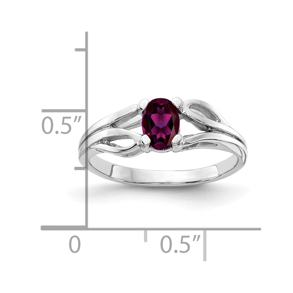 Massivring aus 14K Weißgold mit ovalem simuliertem Rhodolith-Granat, 6x4mm
