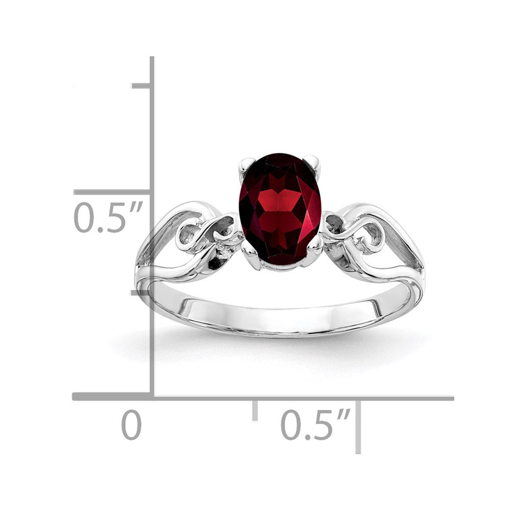 14K Weißgold Ring mit 8x6mm ovalem Granat im Schachbrettschliff