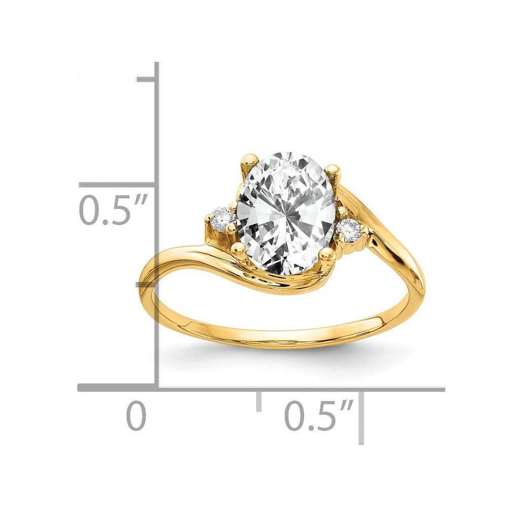 Ring aus 14K Gelbgold mit ovalem 8x6 mm Zirkonia und einem echten Diamanten