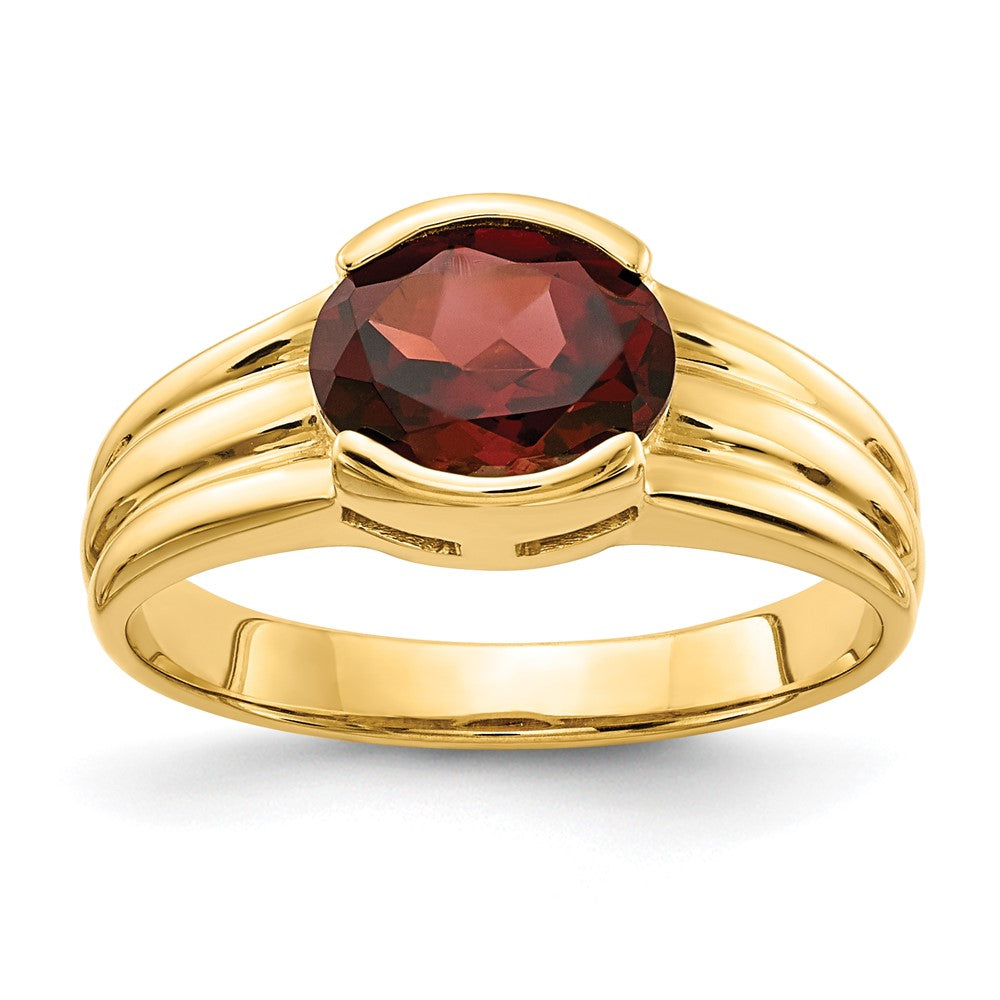 14K Gelbgold Ring mit ovalem Granat, 8x6 mm