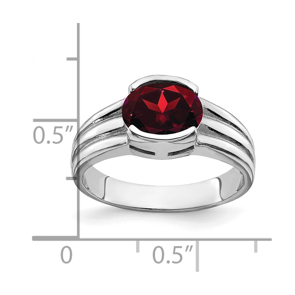 14K Weißgold Ring mit ovalem Granat, 8x6 mm