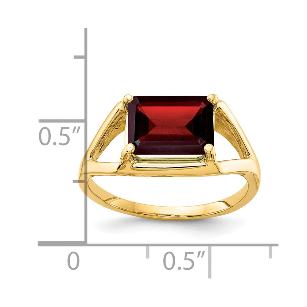 14K Gelbgold Ring mit Granat im Smaragdschliff, 9x7 mm