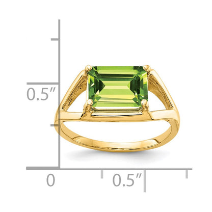 14K Gelbgold Ring mit Peridot im Smaragdschliff 9x7 mm