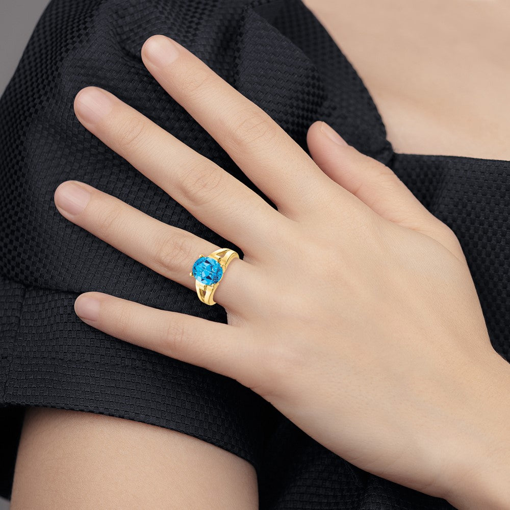 14K Gelbgold Ring mit ovalem Blautopas, 11x9mm