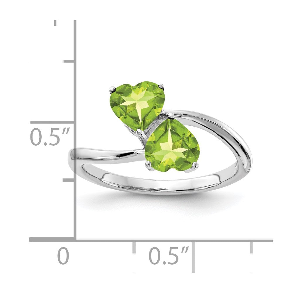 14K Weißgold Ring mit 5 mm Peridot-Herz