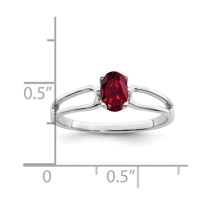 14K Weißgold Ring mit ovalem 6x4 mm synthetischem Rubin