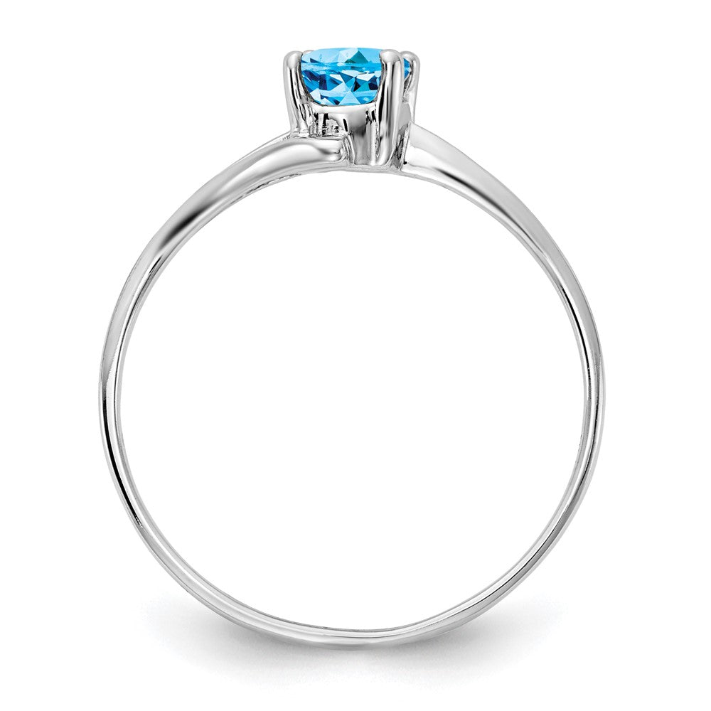 14K Weißgold Ring mit ovalem Blautopas, 6x4mm