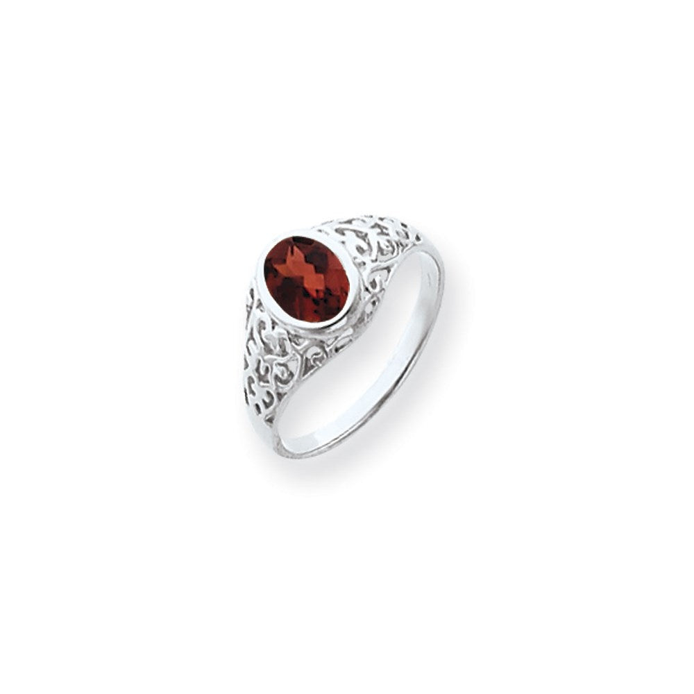 14K Weißgold Ring mit 7x5mm ovalem Granat im Schachbrettschliff