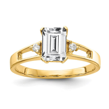14K Gelbgold 7x5mm Smaragdschliff Zirkonia A Diamant Ring