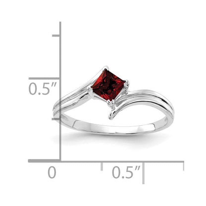14K Weißgold Ring mit Princess-Cut-Granat, 4 mm