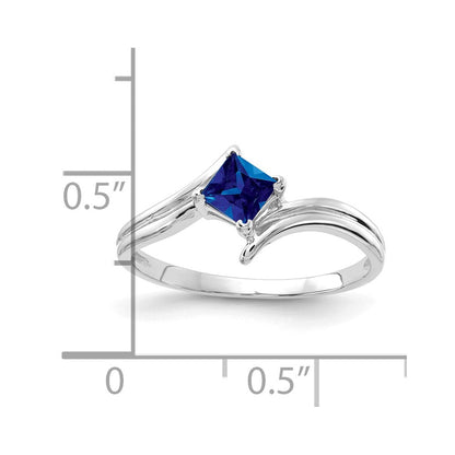 14K Weißgold Ring mit 4 mm Prinzessin-Schliff Saphir