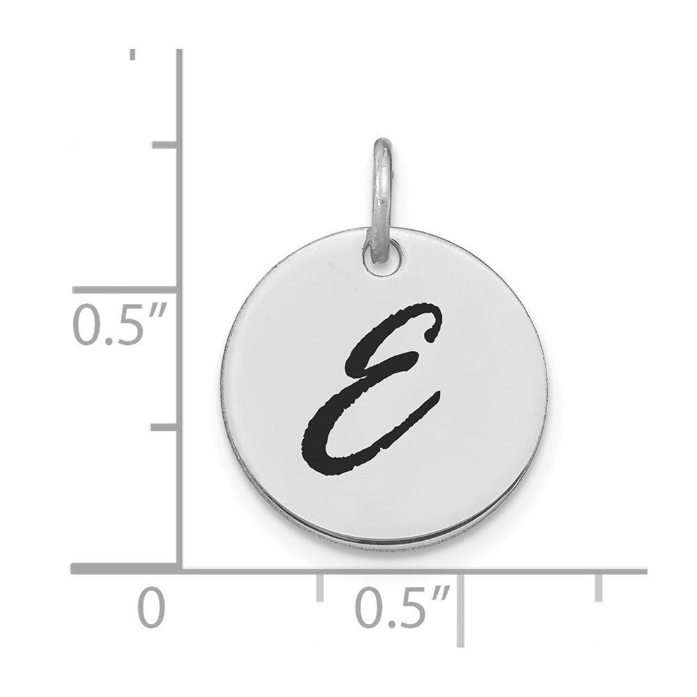 14K Weißgold polierter Buchstaben-Charm „E" mit schwarzer Emaille, Scheibe