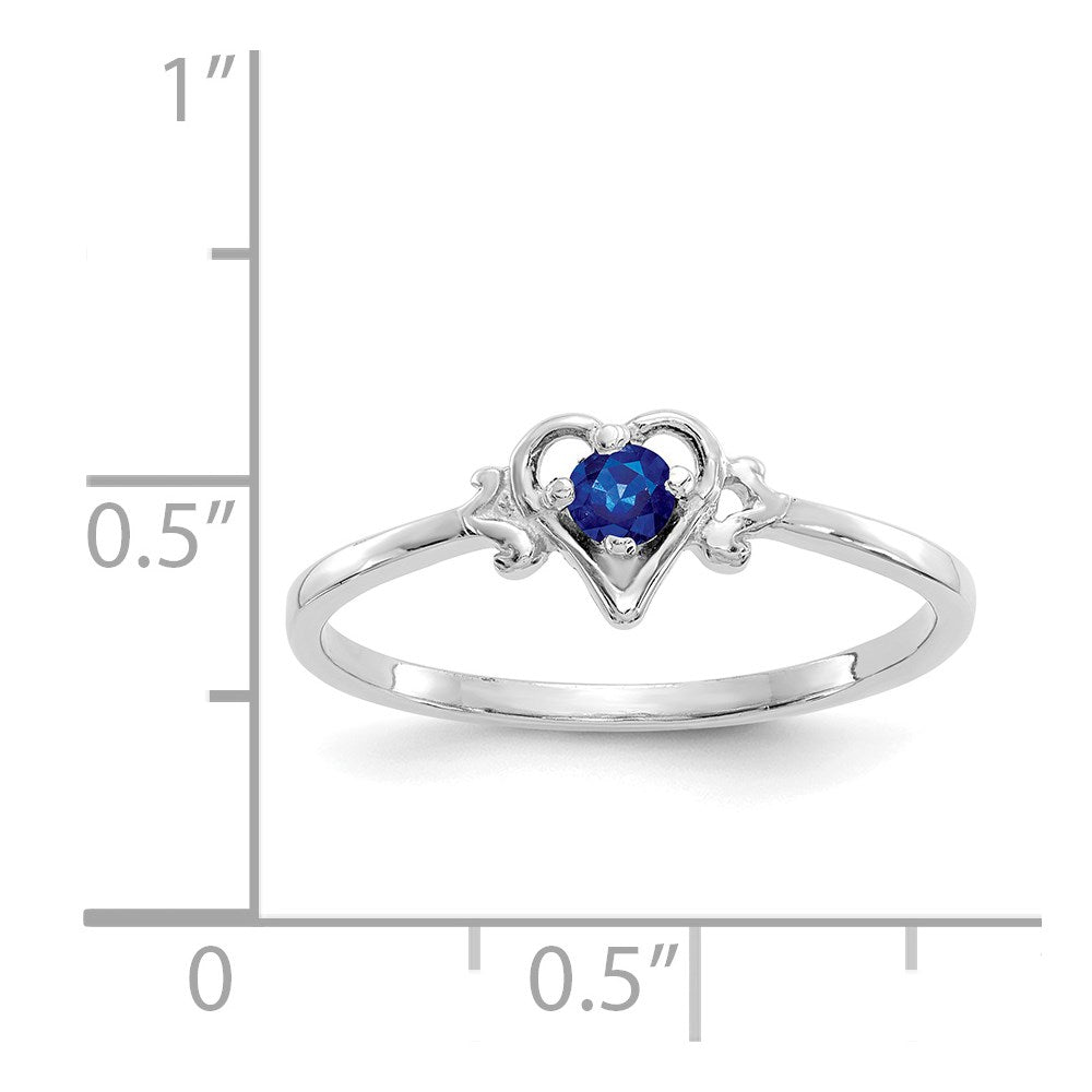 14K Weißgold Ring mit Saphir-Geburtsstein in Herzform