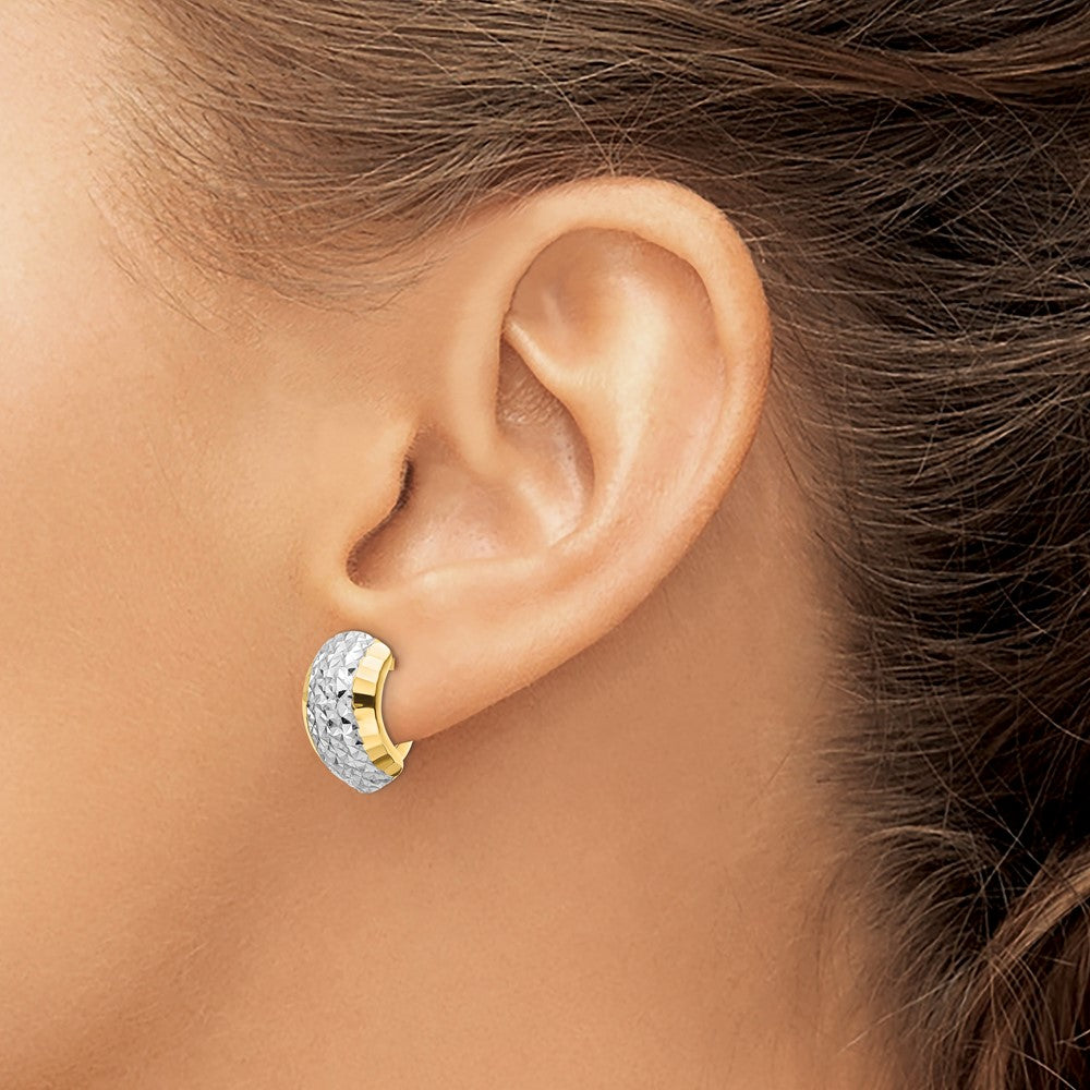 14K Gelbgold und Rhodium mit Weißrhodium, diamantgeschliffene Ohrringe mit Scharnier