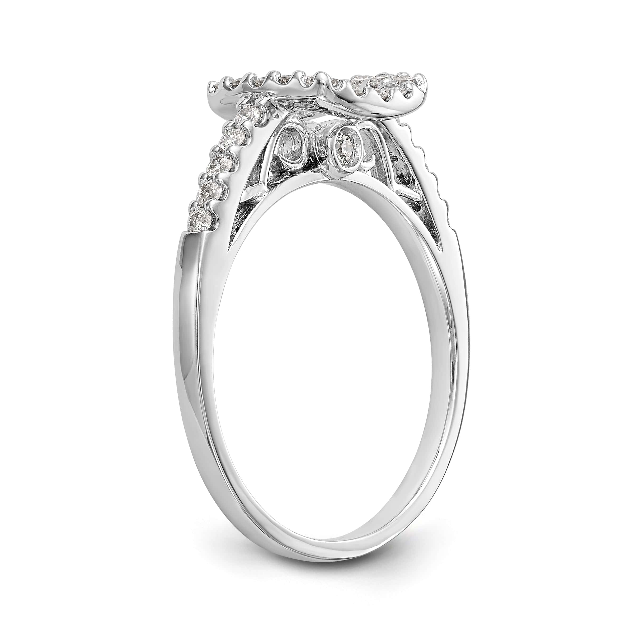 14K Weißgold Verlobungsring mit Kissenschliff-Halo aus simulierten Diamanten in Krappenfassung