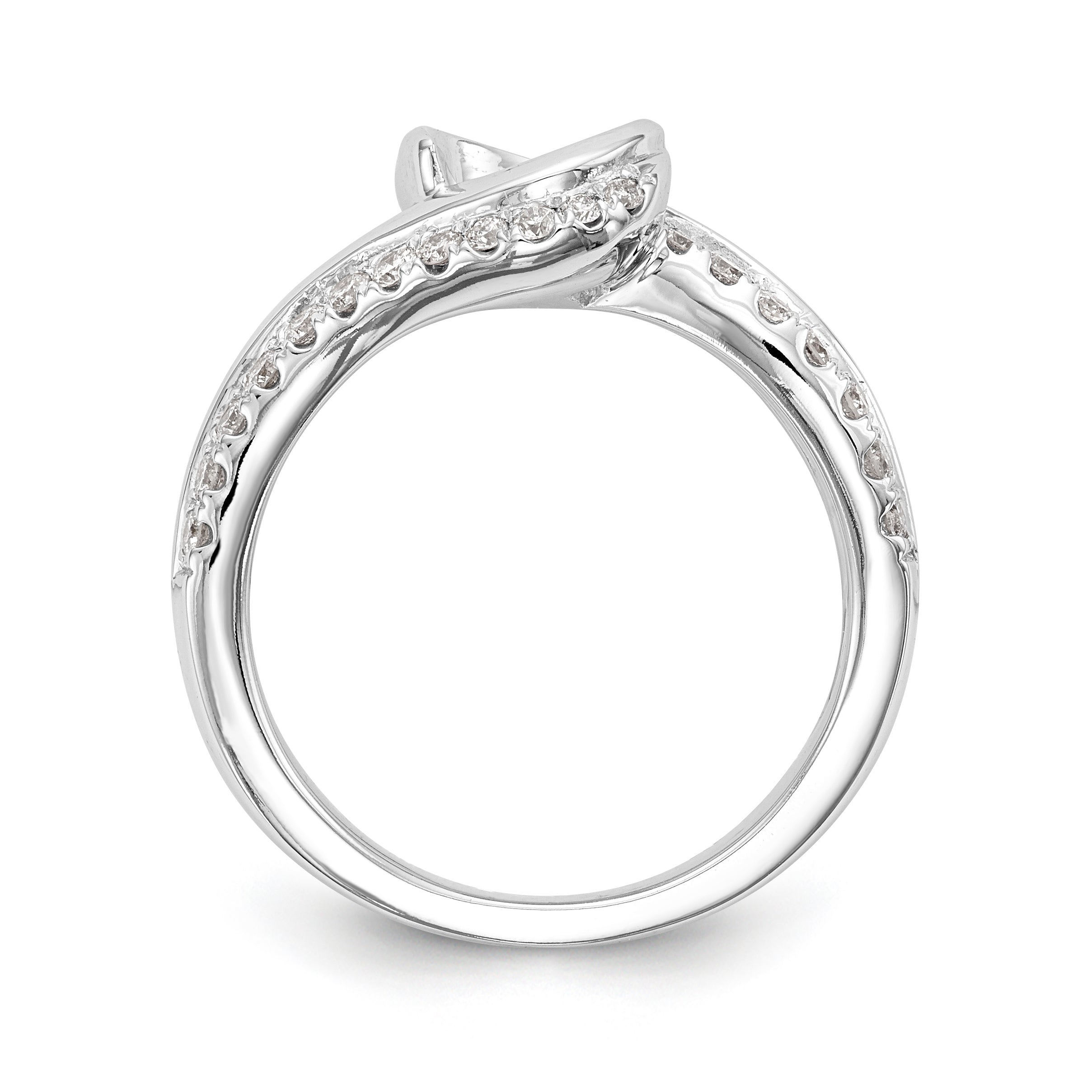14K Weißgold Verlobungsring mit simulierten Diamanten