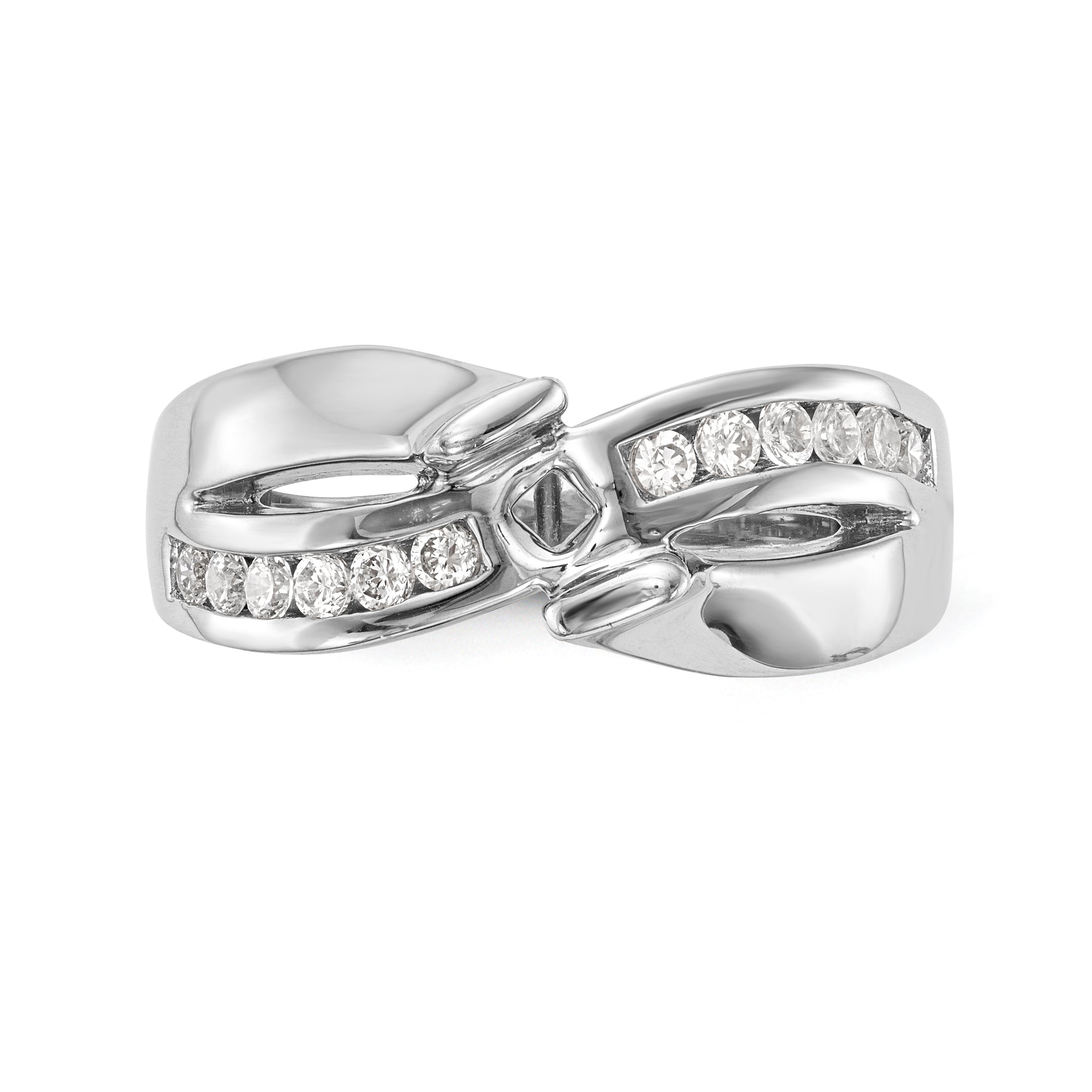 14K Weißgold Verlobungsring mit gefasstem simuliertem Diamant