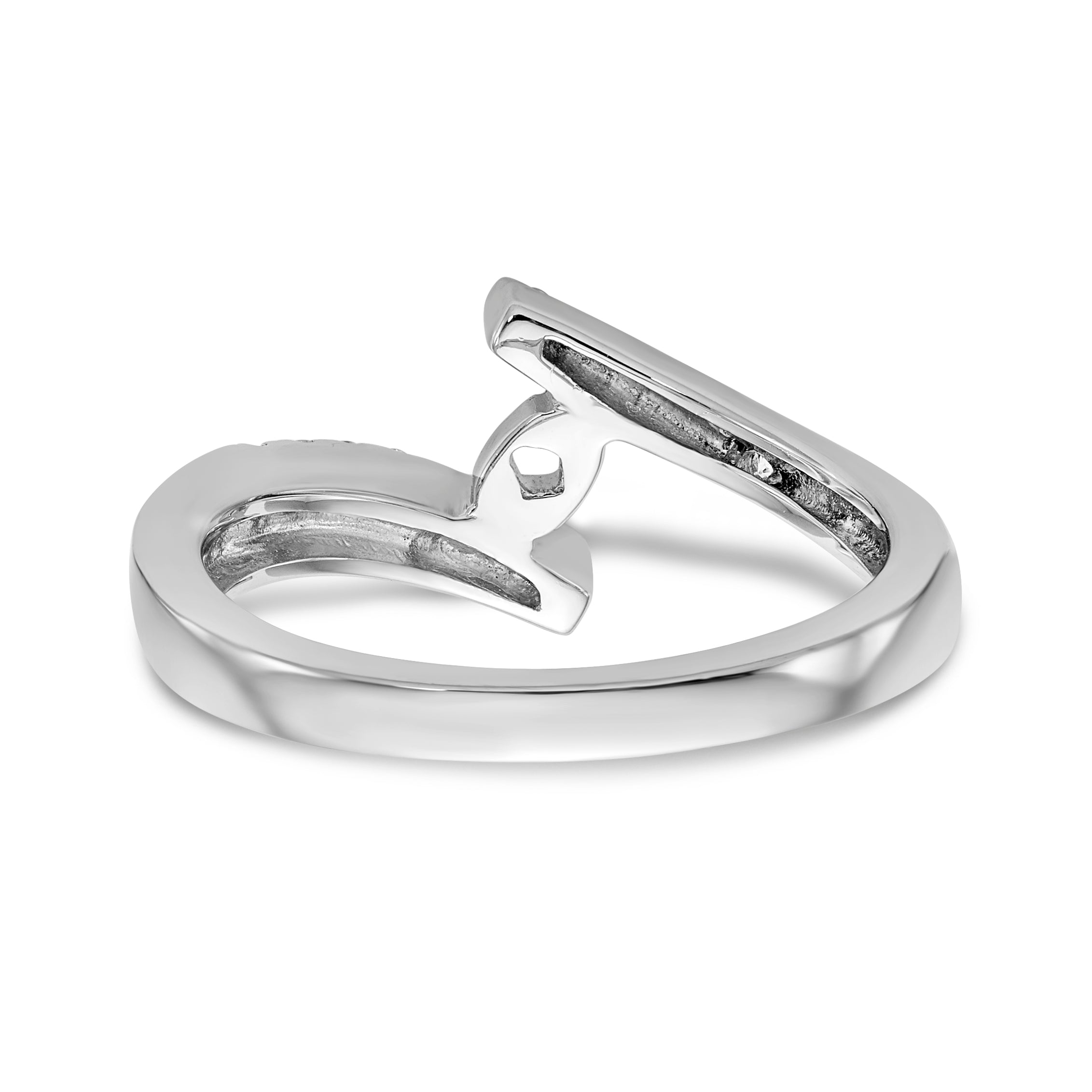 Verlobungsring aus 14K Weißgold mit Krappenfassung und simuliertem Diamanten im Bypass-Design