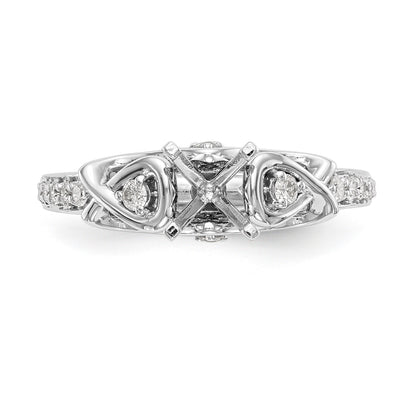 Ring aus 14K Weißgold mit gekreuztem Design und simulierten Diamanten in Peg-Fassung