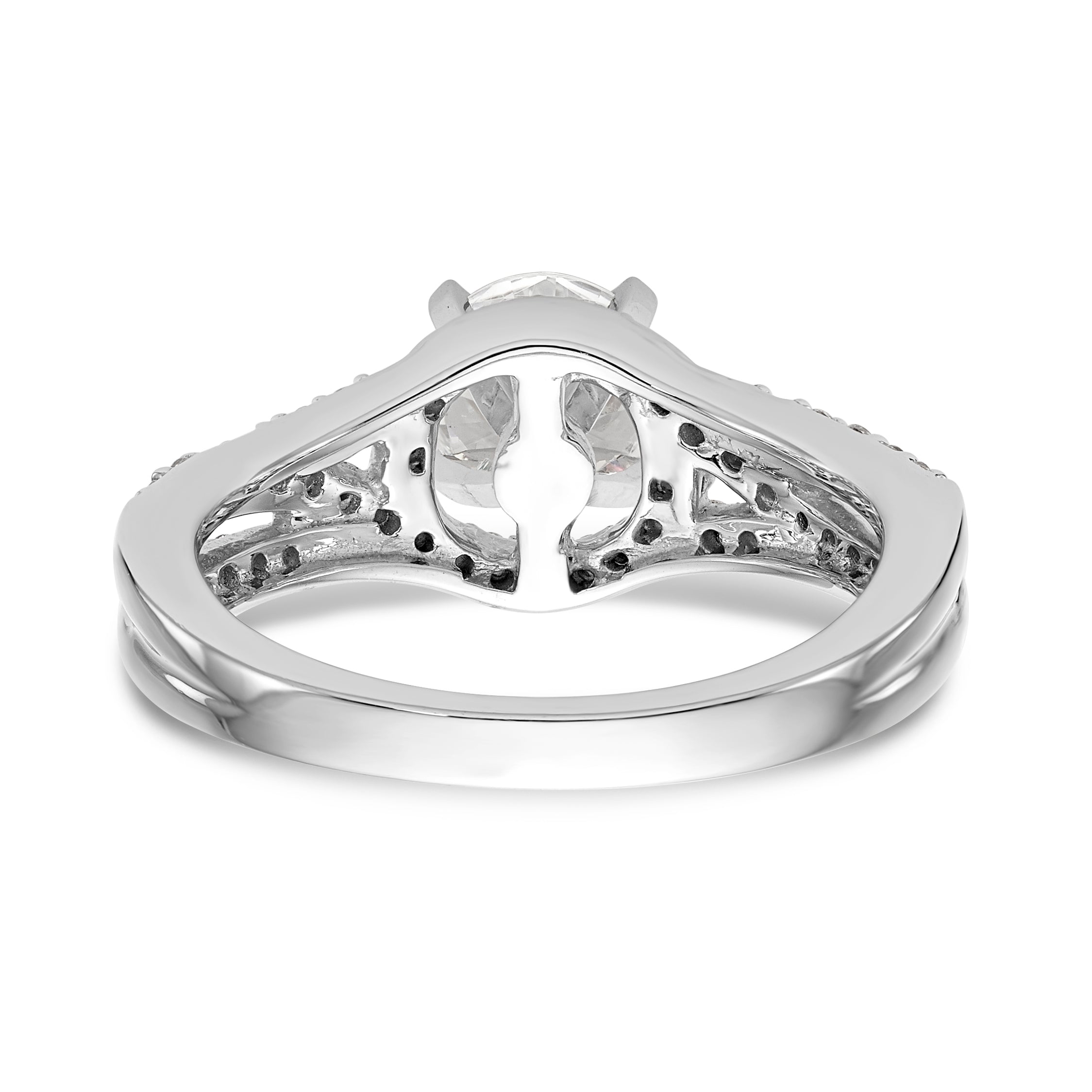 Verlobungsring aus 14K Weißgold mit Krappenfassung und simulierten Diamanten im Criss-Cross-Design