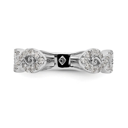 Verlobungsring aus 14 Karat Weißgold mit Krappenfassung, Infinity-Design und simulierten Diamanten