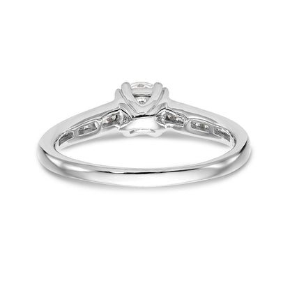 14K Weißgold Verlobungsring mit simulierten Diamanten