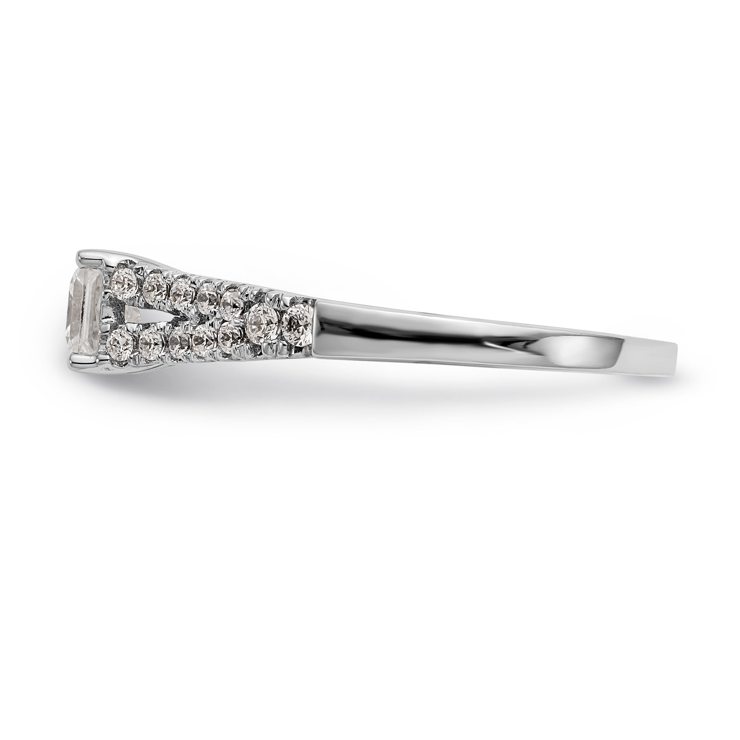 14K Weißgold Verlobungsring mit simulierten Diamanten
