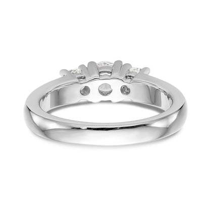 14K Weißgold Verlobungsring mit 3 simulierten Diamanten