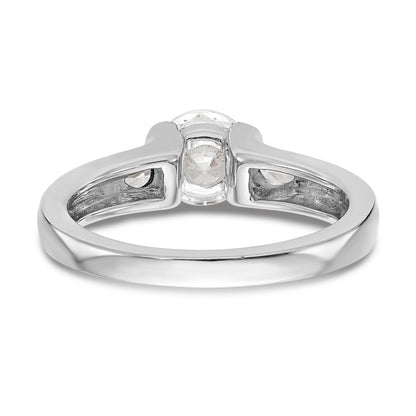 14K Weißgold Verlobungsring mit 3 zargengefassten Diamant-Simulanten
