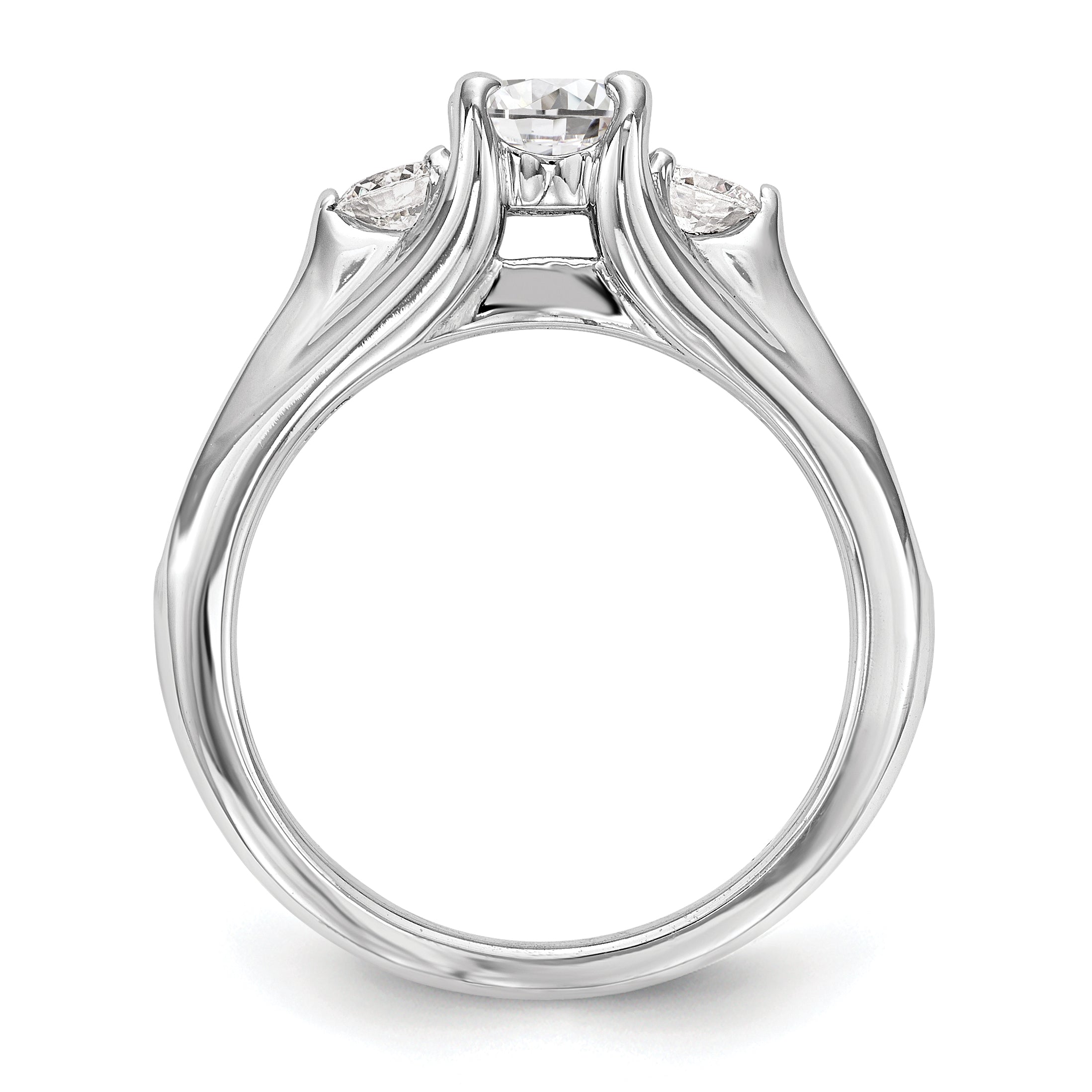 14K Weißgold Verlobungsring mit 3 simulierten Diamanten