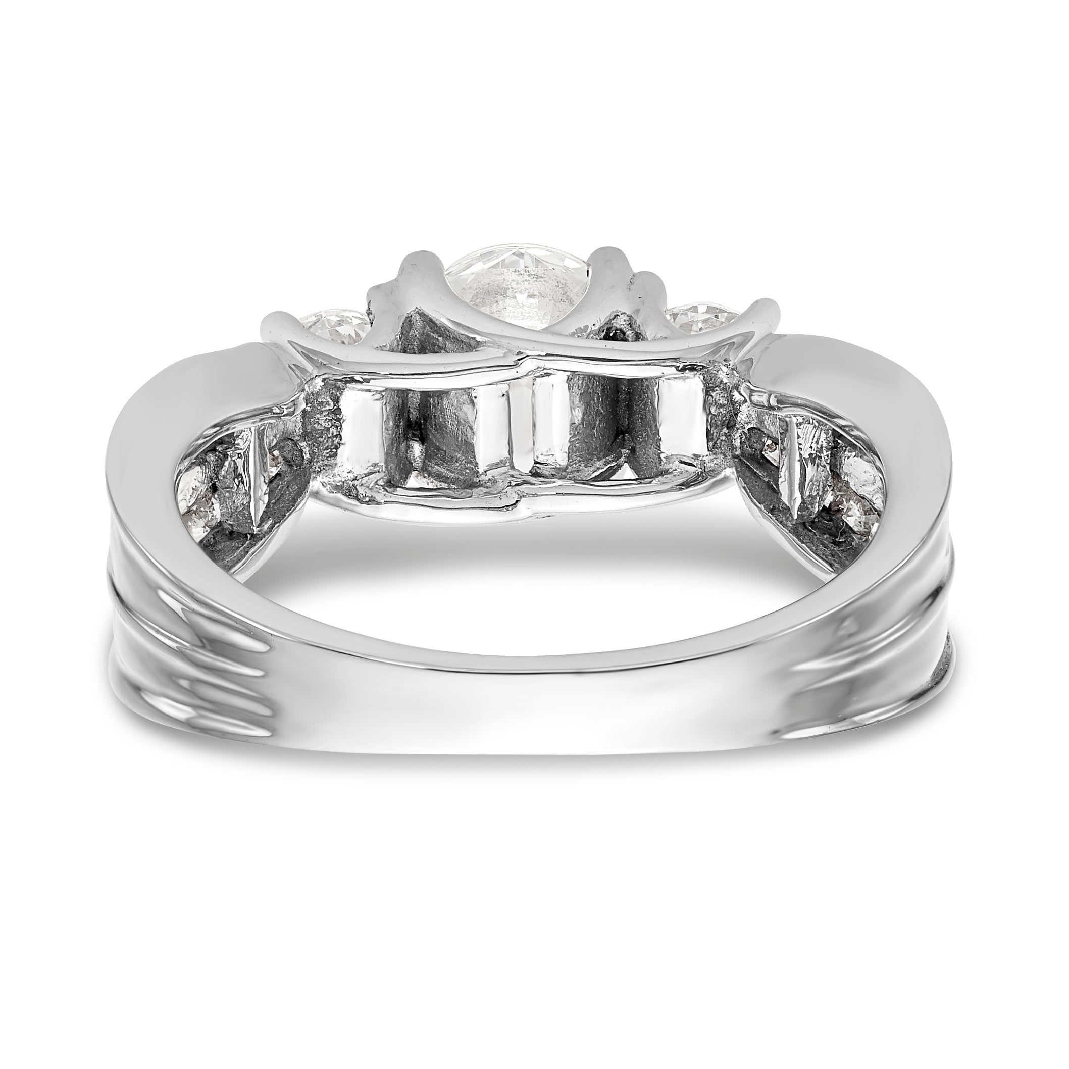 Verlobungsring aus 14K Weißgold mit 3 simulierten Diamanten