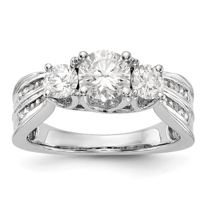 Verlobungsring aus 14K Weißgold mit 3 simulierten Diamanten