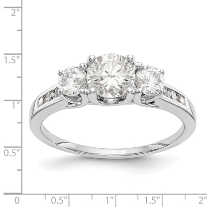 14K Weißgold Verlobungsring mit 3 simulierten Diamanten