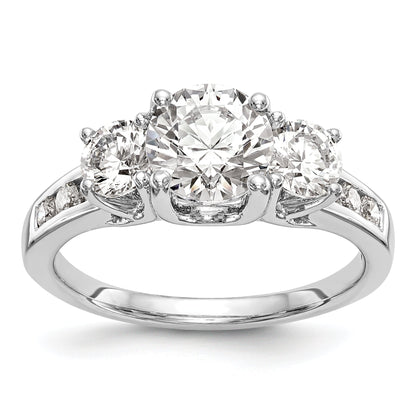 14K Weißgold Verlobungsring mit 3 simulierten Diamanten