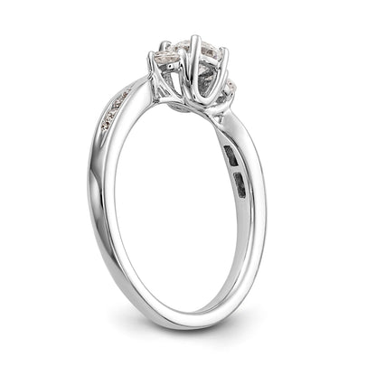 Verlobungsring aus 14K Weißgold mit 3 simulierten Diamanten